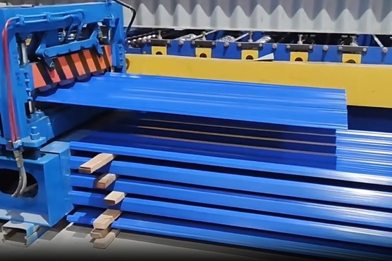 700-2000mm عرض پیش رنگ شده Ppgi Z100 سیم پیچ فولادی سرد برای مواد ساختمانی