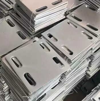 طرح مدرن سقف فولادی برای ساختمان اداری