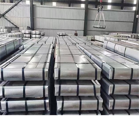 گالوانیزه استیل کویل درجه ASTM برای سفارشی پنل های سقف موج دار YX66-470