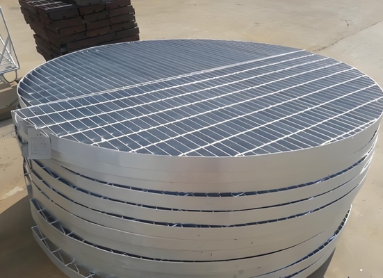1m x 1m فولاد گرتیشن کبوتر کف گرل با 50mm Cross Bar Pitch طراحی صنعتی