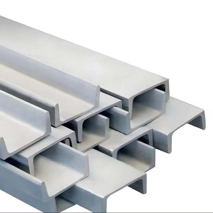 استاندارد JIS SS400 75x40x4x7mm فولاد کانال U برای مواد ساختمانی فلزی 1-12m طول